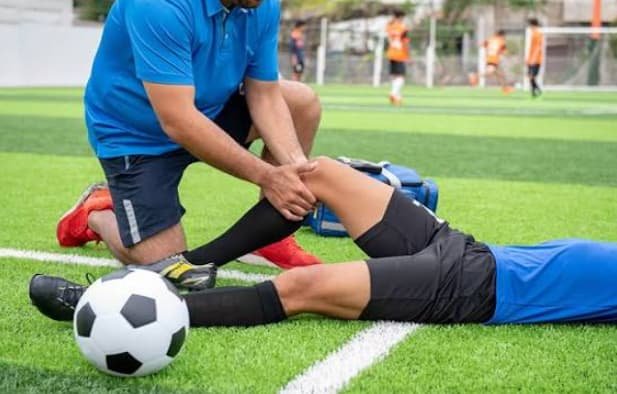 sports injury therapist