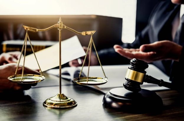 Criminal Lawyer